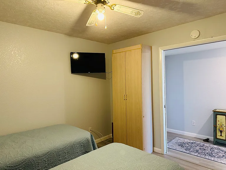 25188 Marion Ave #F403 — Photo 17