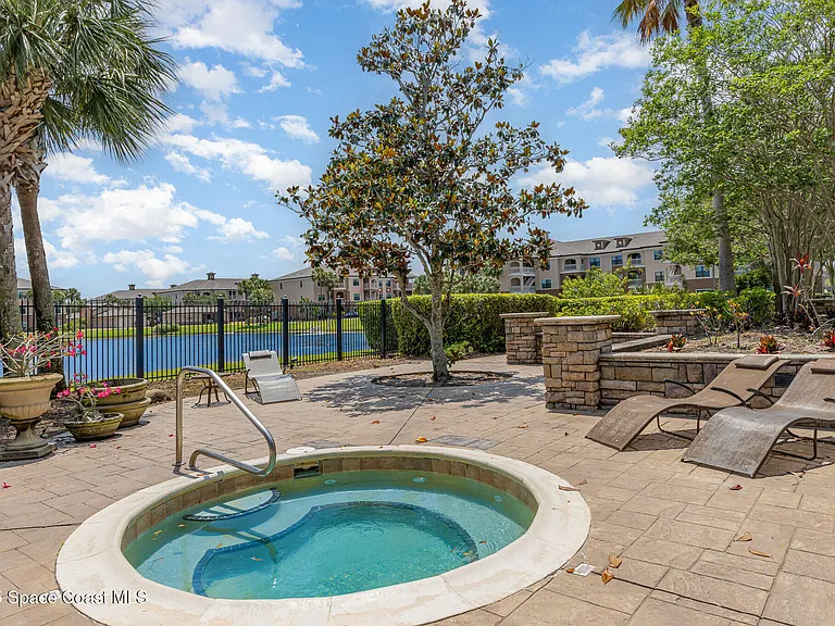 6470 Borasco Dr #2104 — Photo 20