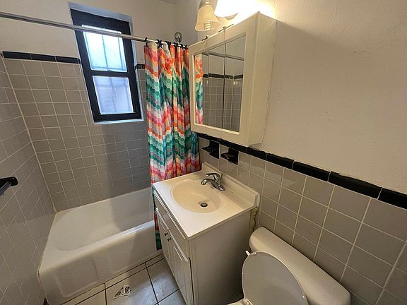 5th image of 83-19 116th St APT 3B