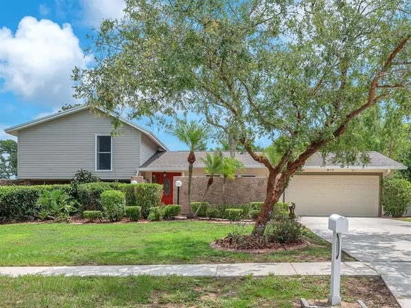 617 Valley Hill Dr, Brandon, FL 33510