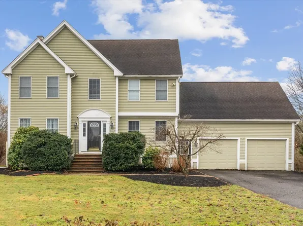 150 Moffett St, Lancaster, MA 01523