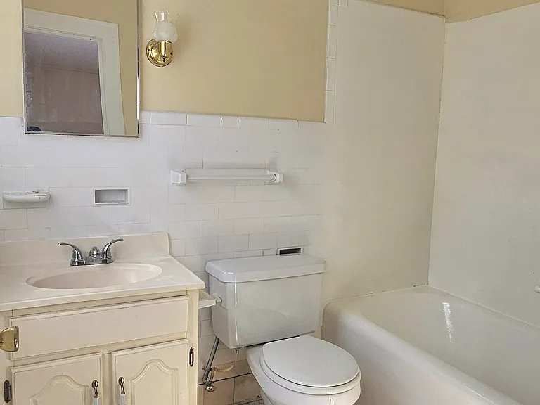 1499 Ella T Grasso Blvd #BO5 — Photo 7