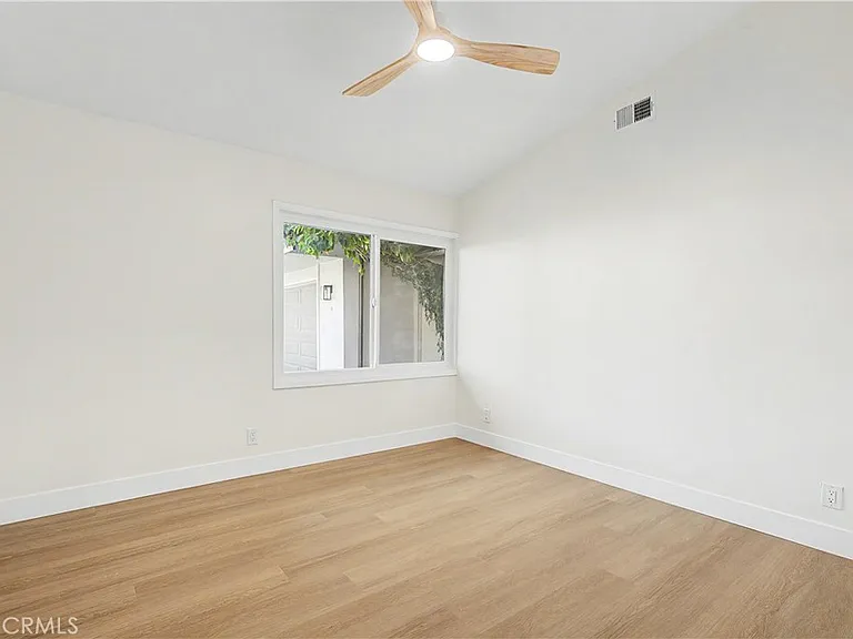 6917 Clovercliff Dr — Photo 19