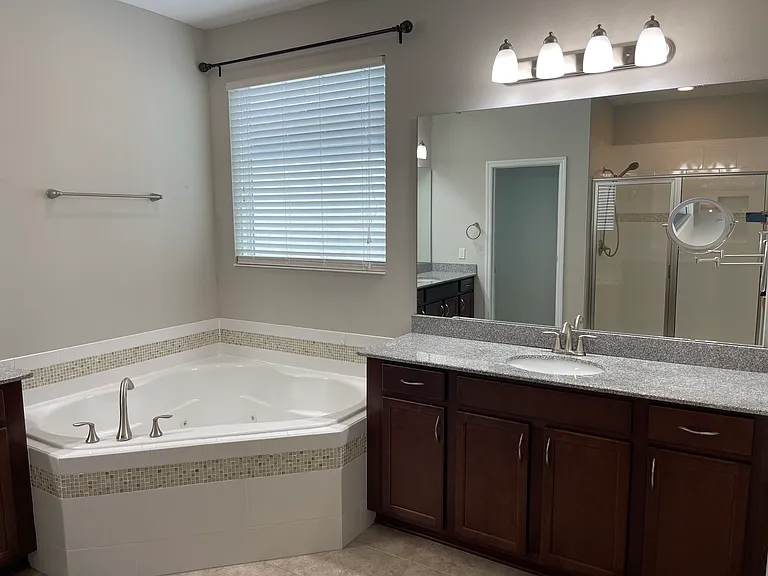 14237 Woodchip Ct — Photo 52