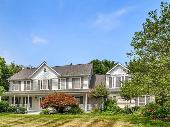 2055 Misty Meadow Rd, Finksburg, MD 21048