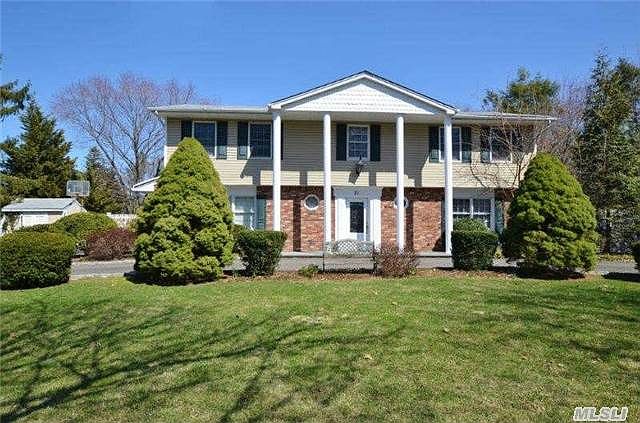 1st image of 31 Markwood Ln