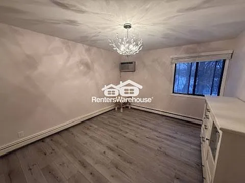 5607 Green Circle Dr #200 — Photo 13
