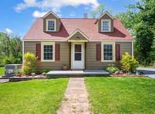 1039 Combs Cove Dr, Forest, VA 24551