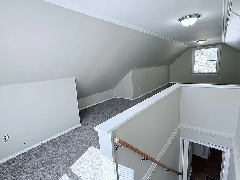 2552 Renwood Pl — Photo 18