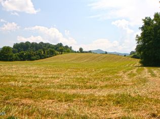 637 Long Hollow Rd, Elizabethton, TN 37643