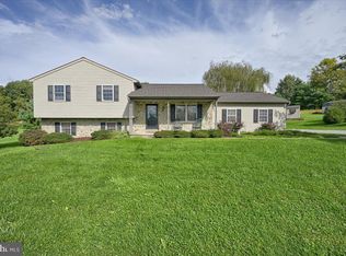 169 Covered Bridge Rd, Elizabethtown, PA 17022