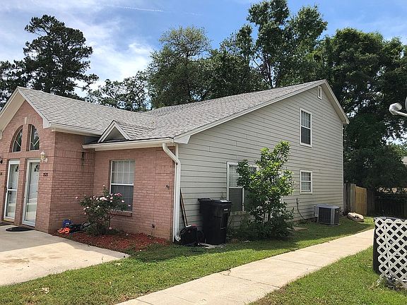 2nd image of 2528 Golden Park Ln