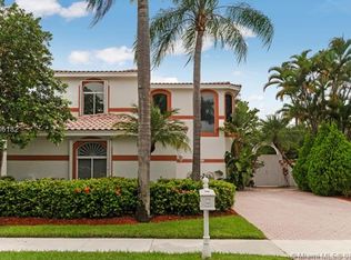 1241 Bel Aire Dr E, Pembroke Pines, FL 33027