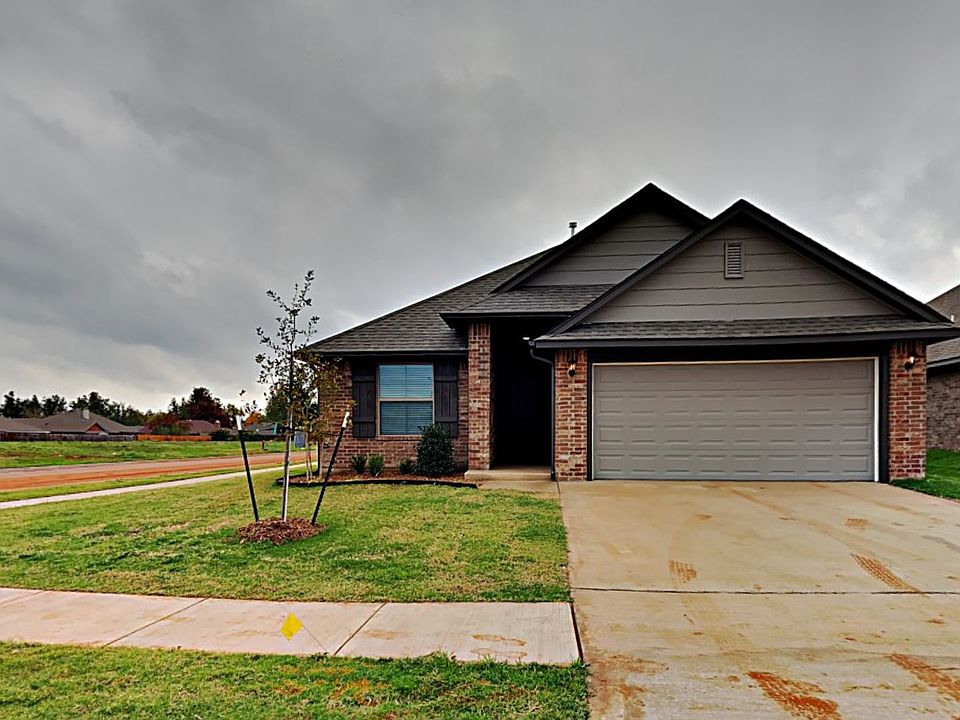1st image of 10508 NW 42nd Cir