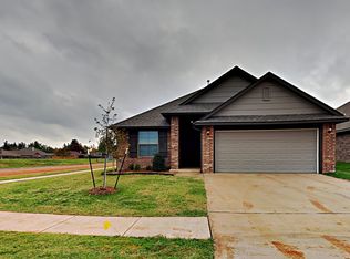 10508 NW 42nd Cir, Yukon, OK 73099