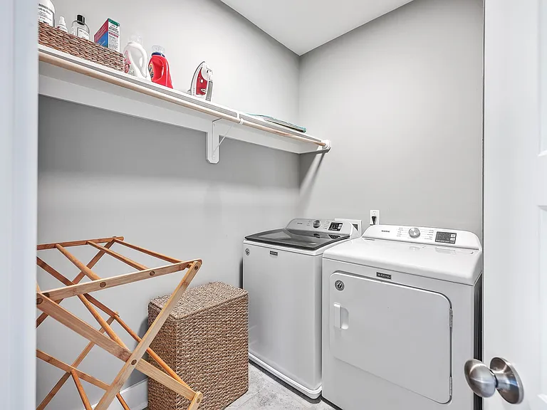 206 Winding Branch Dr — Photo 16
