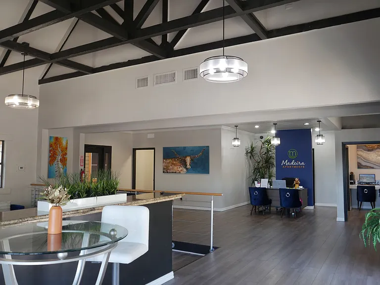 Madeira Apartments at Live Oak — Photo 9
