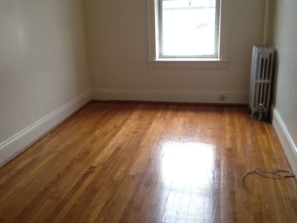 1st image of 2505 41st St