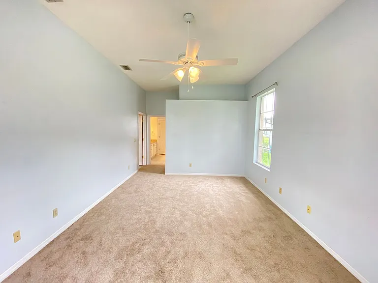 3708 Molona Dr — Photo 12