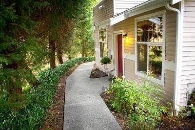 1st image of 1900 132nd Ave SE #I-28