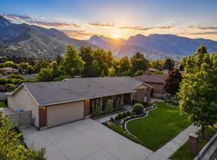 8711 S Rustler Rd, Cottonwood Heights, UT 84093