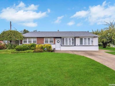 2497 Balsam Avenue, East Meadow, NY, 11554