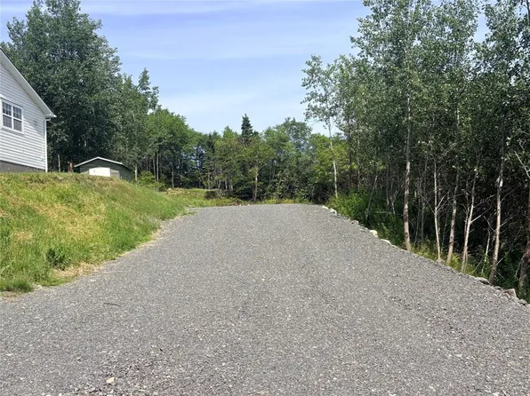 4 Strong's Road, Clarenville, NL A5A1X7