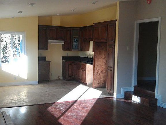4th image of 4156 Portola Ave