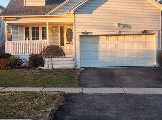 77 Jarvis Dr, Pt Hope, ON L1A4K5