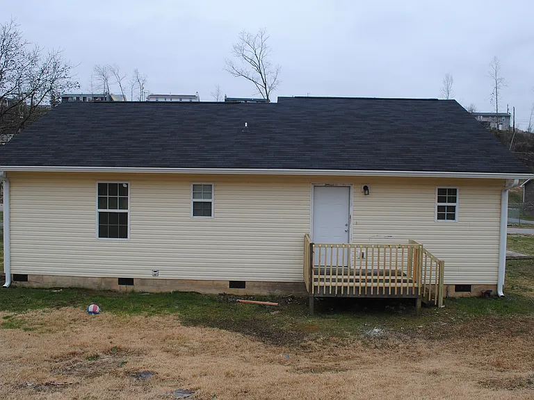 8211 Bill Reed Rd — Photo 2
