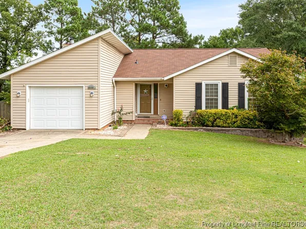 6962 Melbourne Dr, Fayetteville, NC 28314