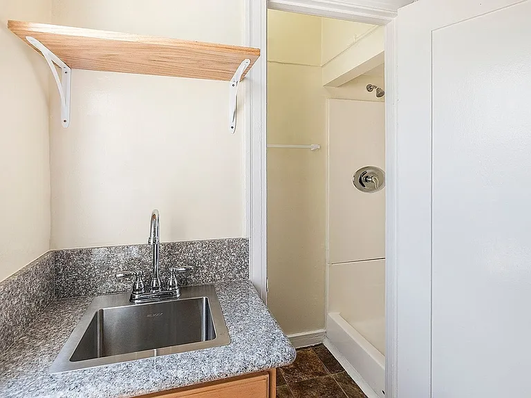 Arthur Emery Apartments — Photo 25