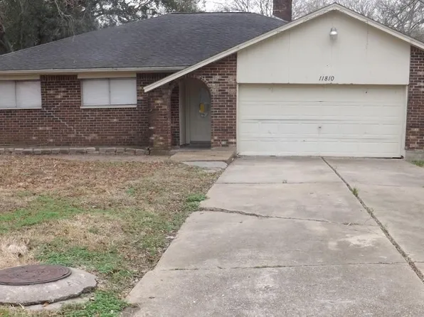 11810 Grapewood Dr, Houston, TX 77089