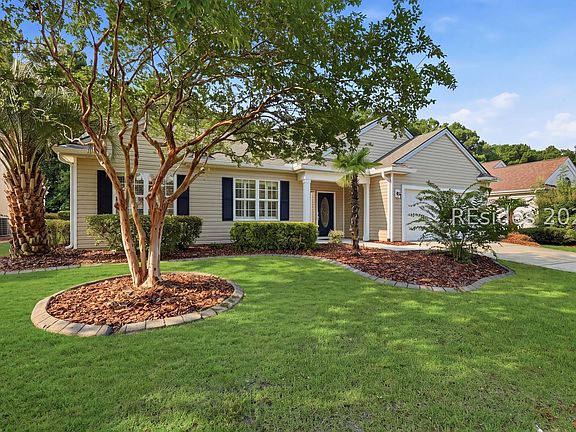 2nd image of 21 Landmark Ln