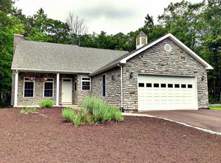 35 Manayunk Ave, Hazle Township, PA 18202