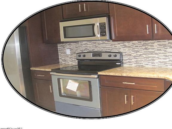 4th image of 664 Plymouth Drive #A