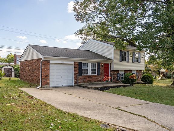 3rd image of 820 Suncreek Ct
