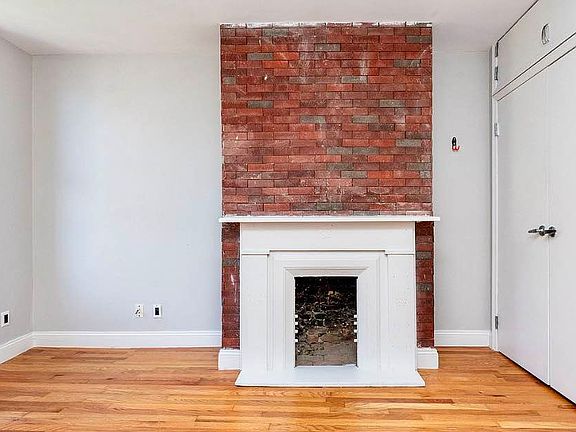 4th image of 1248 Dekalb Ave #3