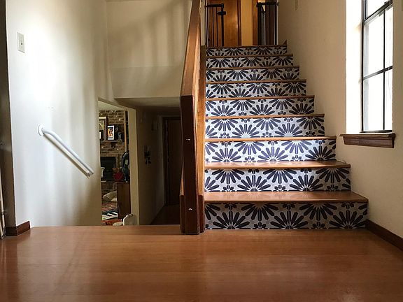 2nd image of 724 El Parque Dr