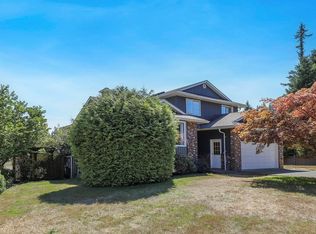 2099 Idiens Way, Comox Valley, BC V9M 3Y9