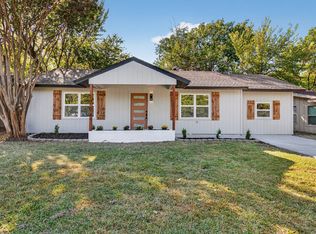 1704 Sharon St, Arlington, TX 76010