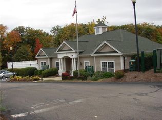 86 Mill St APT 304, Woonsocket, RI 02895