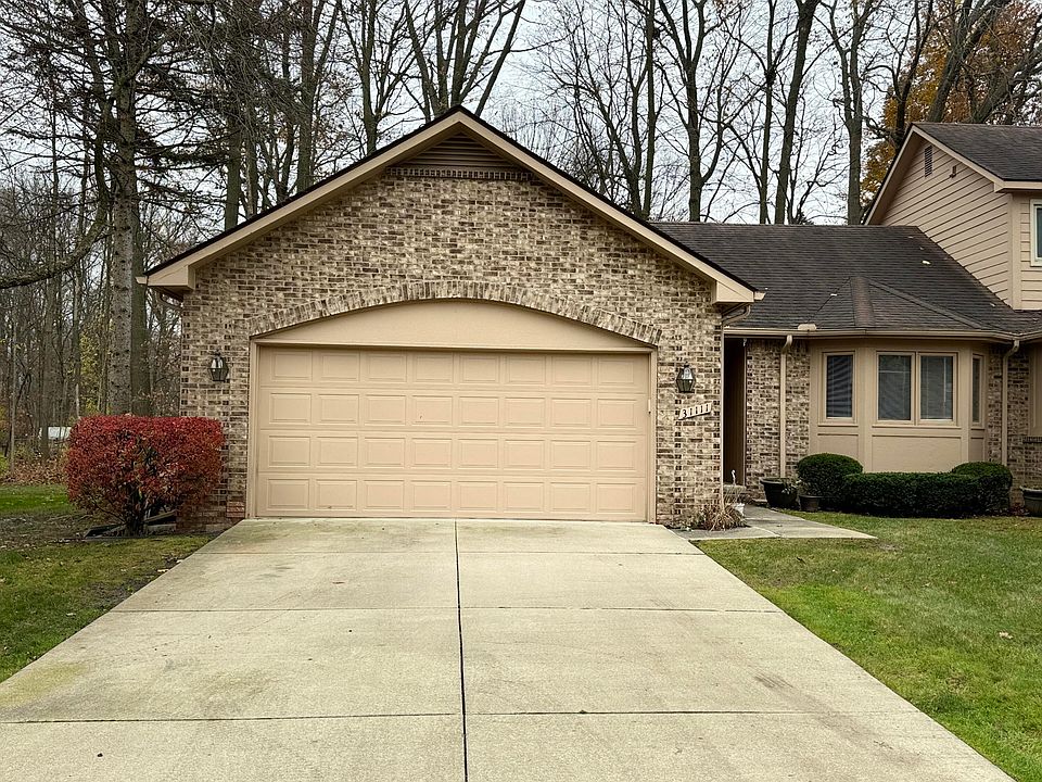 1st image of 31111 Misty Pines Dr