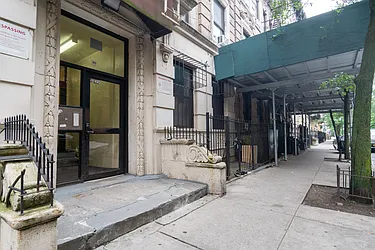 Rented by Julianna Realty Corp