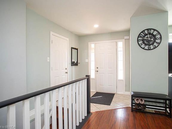 4th image of 307 Brant County Rd #18