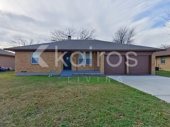 738 Willowood Ln, Lancaster, TX 75134