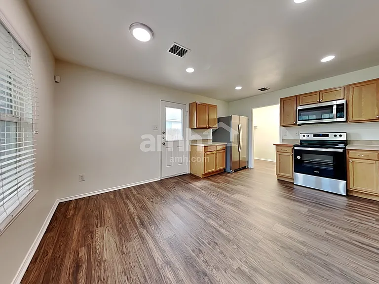 10328 Roosevelt Gap Ct — Photo 5
