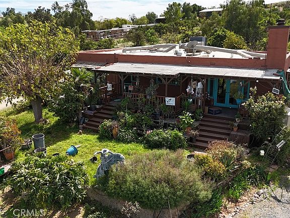 4th image of 17575 Wicker Way