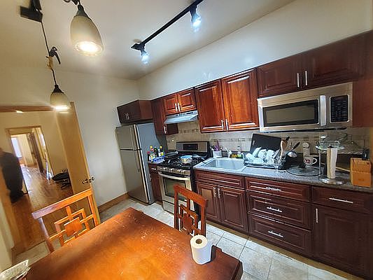 2nd image of 34-10 43rd St #2