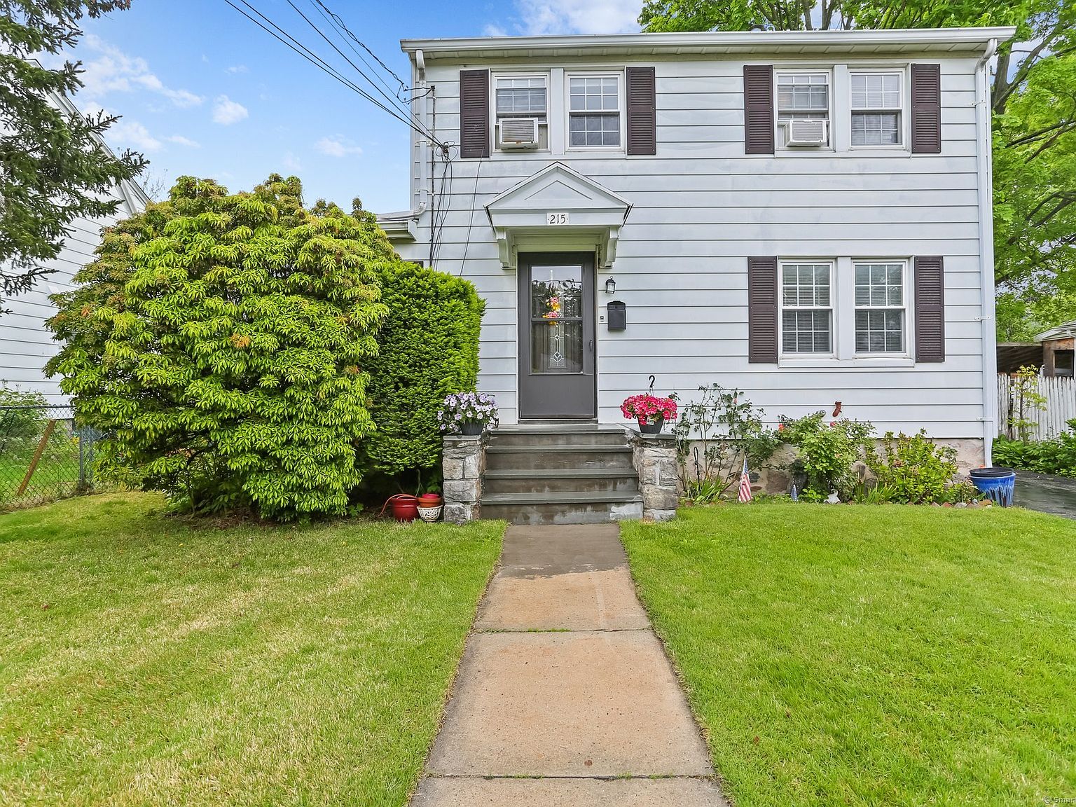 215 Cold Spring Rd, Stamford, CT 06905 MLS 24018260 Zillow